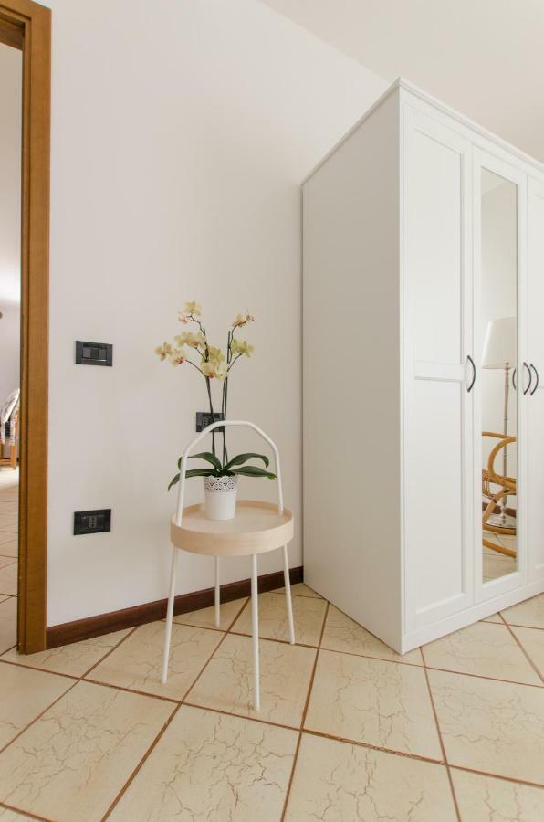 Casa Marisa Appartement Sirmione Buitenkant foto